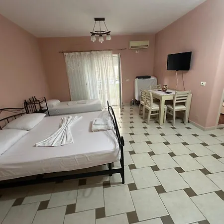 A&a House Penzion Sarandë